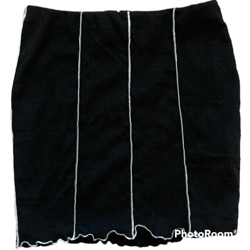 Le Lis Collection Mini Skirt